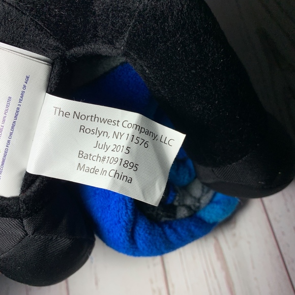 Star Wars Darth Vader Disney Throw Plush Set NWT - Picture 8 of 8